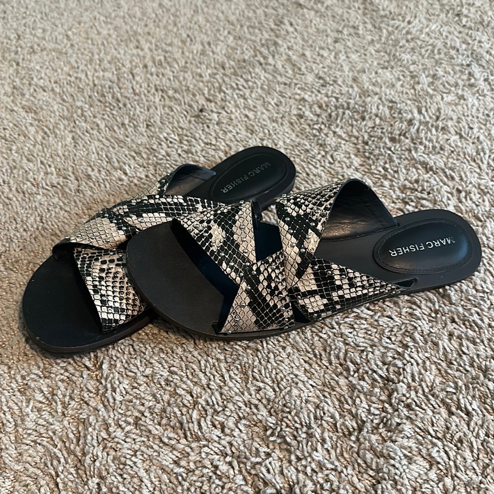 Marc Fisher Balie Sandal